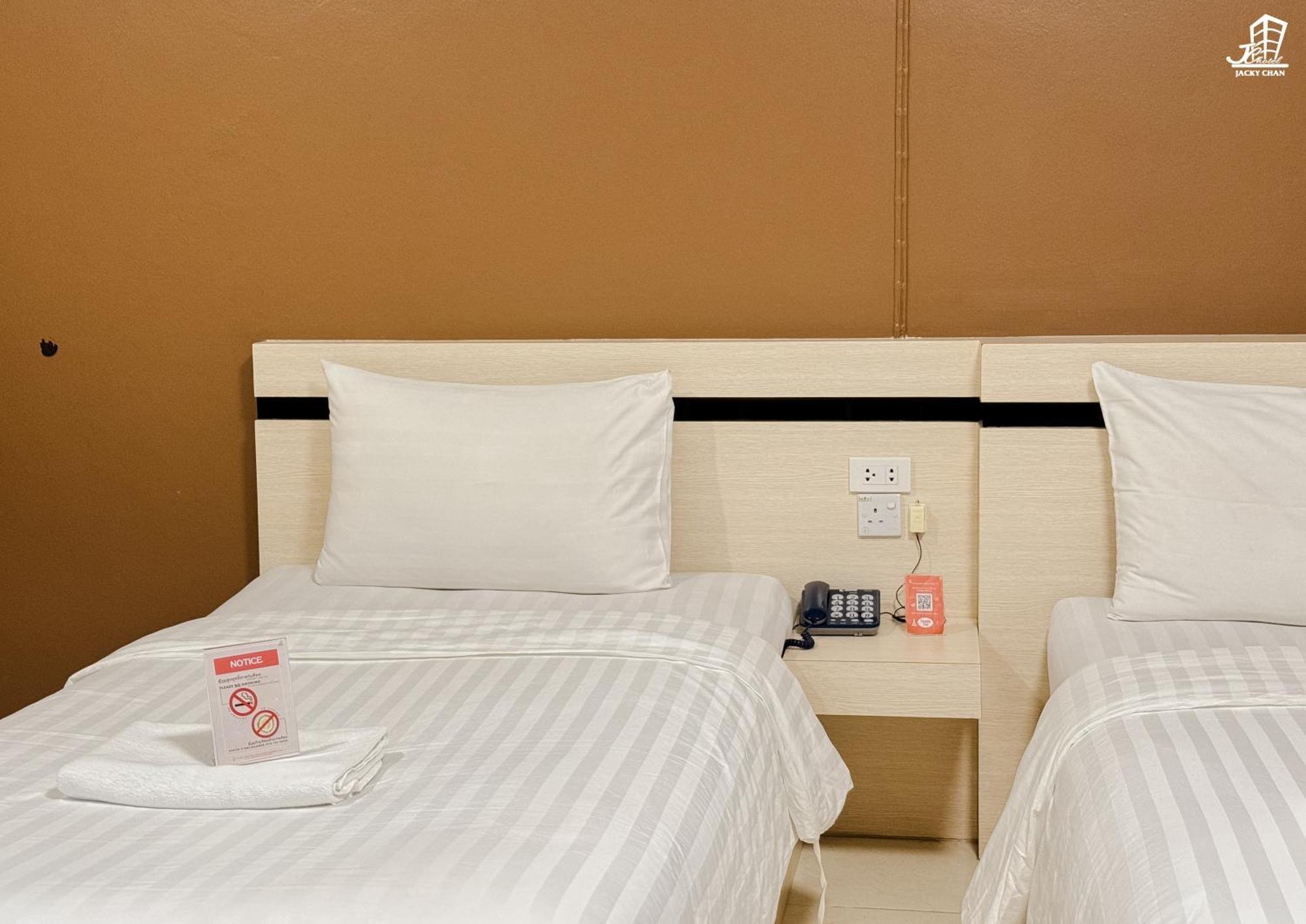 Jacky Chan Hotel Betong Exterior photo